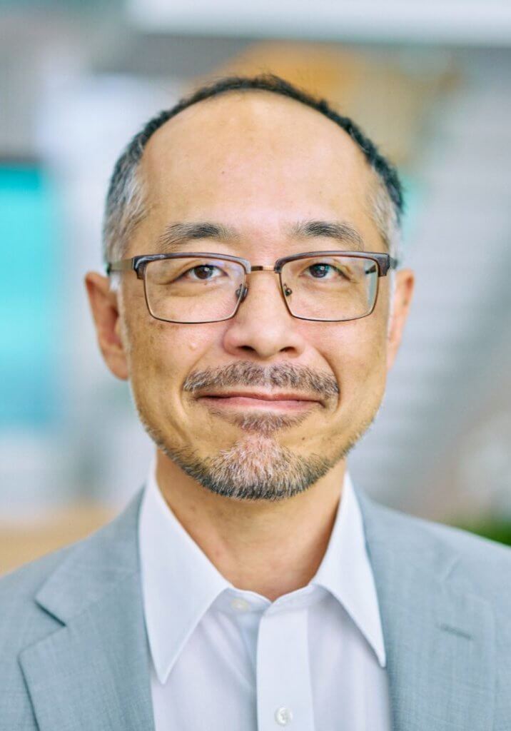 Dr. Ryohei Yasuda<br>Scientific Director
